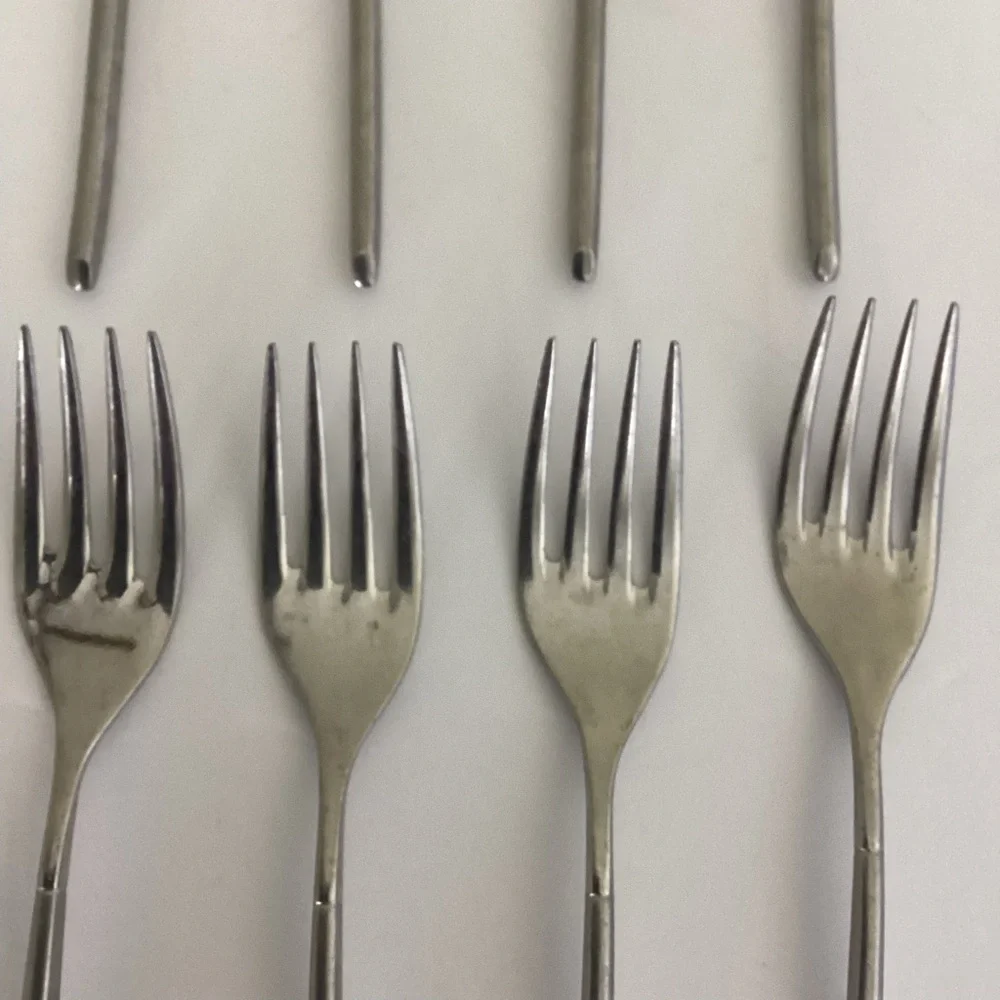 Guy Degrenne Flatware Set of 8 Forks